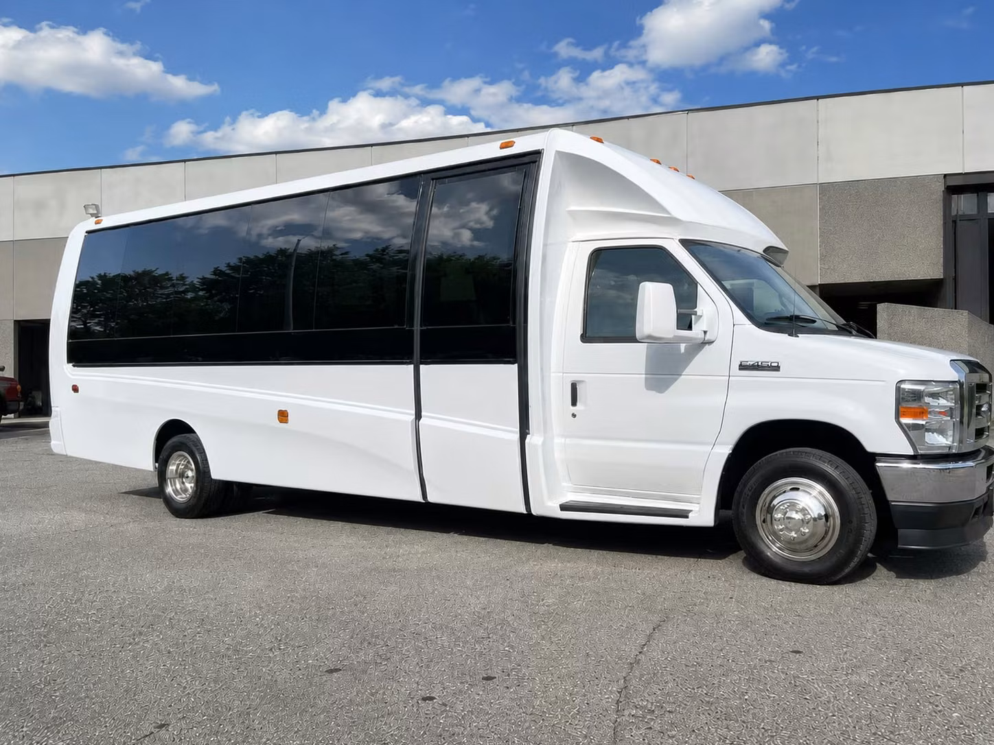 school field trip bus rentals in tulsa